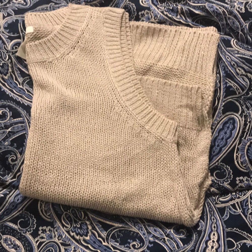 ⭐️H&M knitted tank⭐️